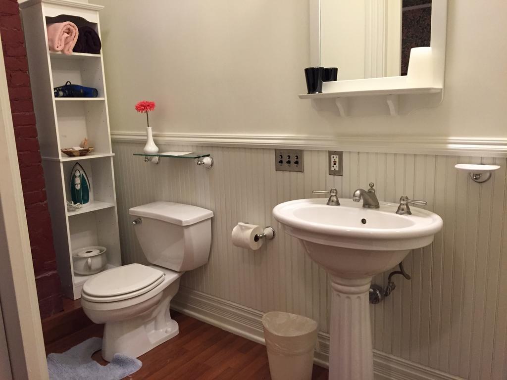 Alaska'S Capital Inn Bed And Breakfast (Adults Only) Juneau Room photo